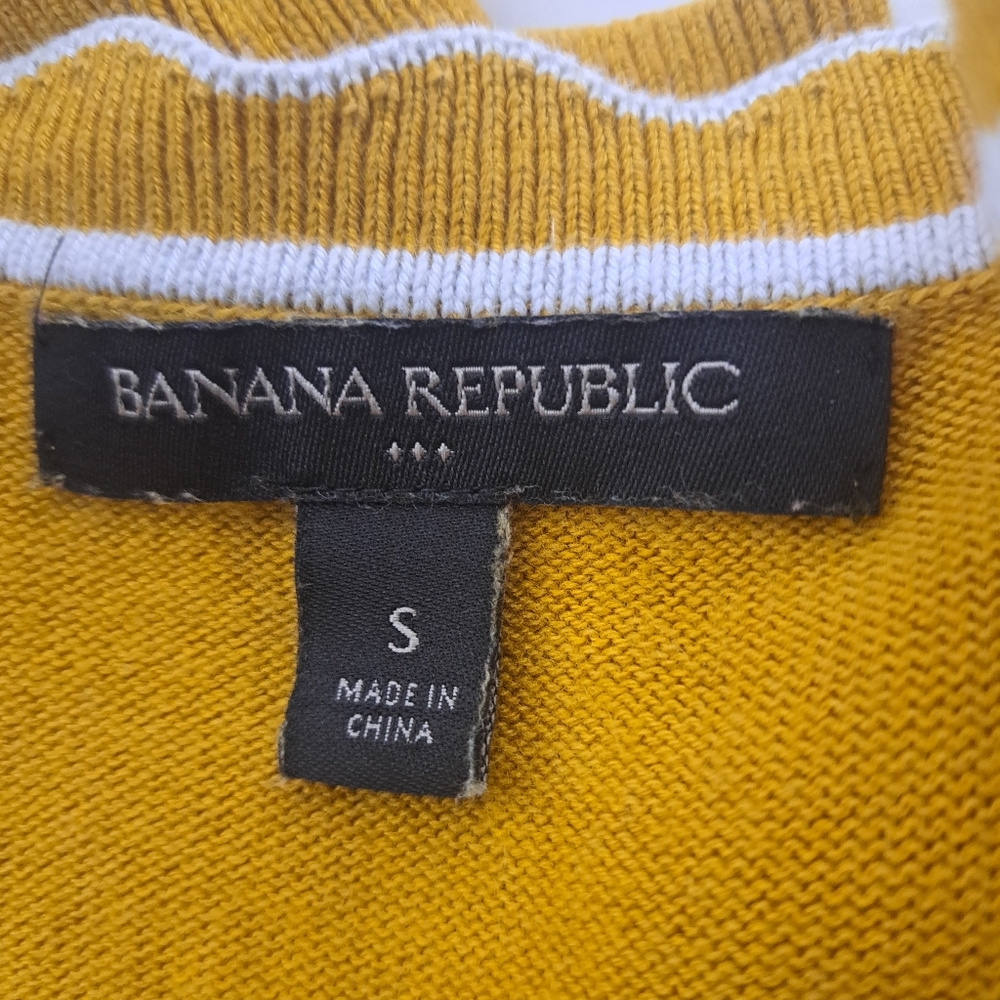 Banana Republic Womens Small Mustard Yellow Crewneck Sweater White Frill Neck - Picture 4 of 4